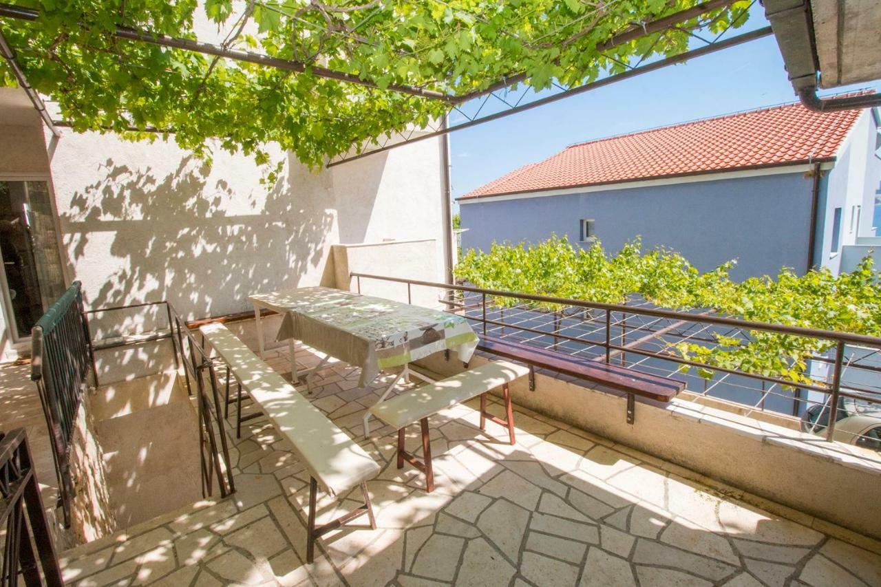 Apartments Pivac - Локва Рогозница Екстериор снимка